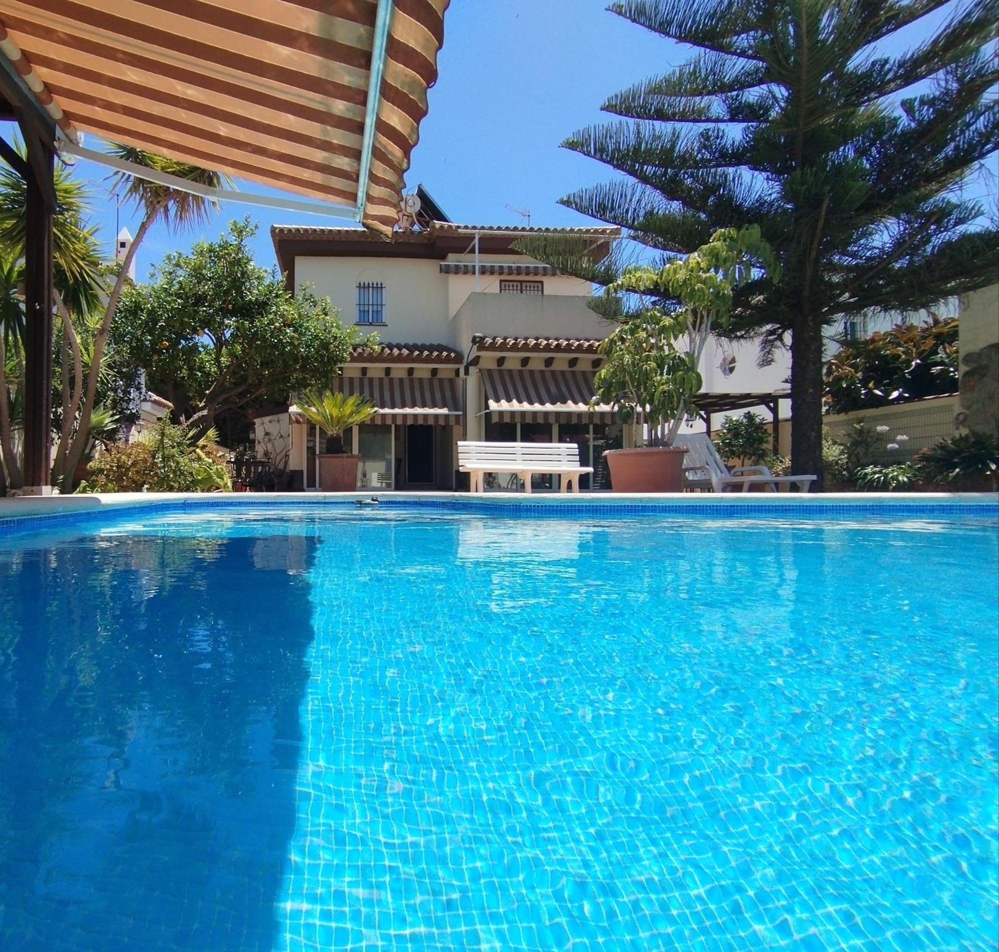Chalet Con Capacidad Para 8 Personas ชิกลานา เด ลา ฟรอนเตรา ภายนอก รูปภาพ